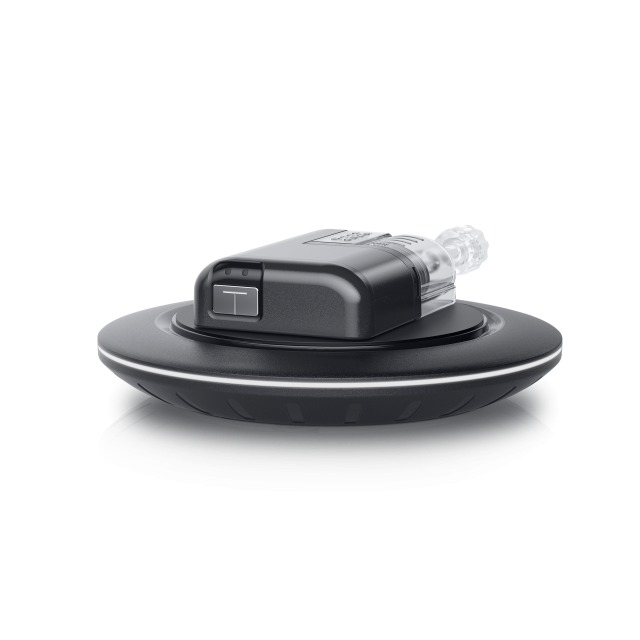c4c8d617-nabijeci-podlozka-charge-pad-image-wtandem-mobi-tilt-down-surface.png